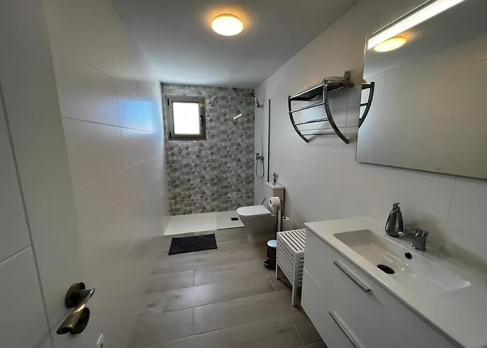 Exclusive House *