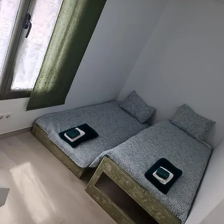 Exclusive House * 阿雷西费